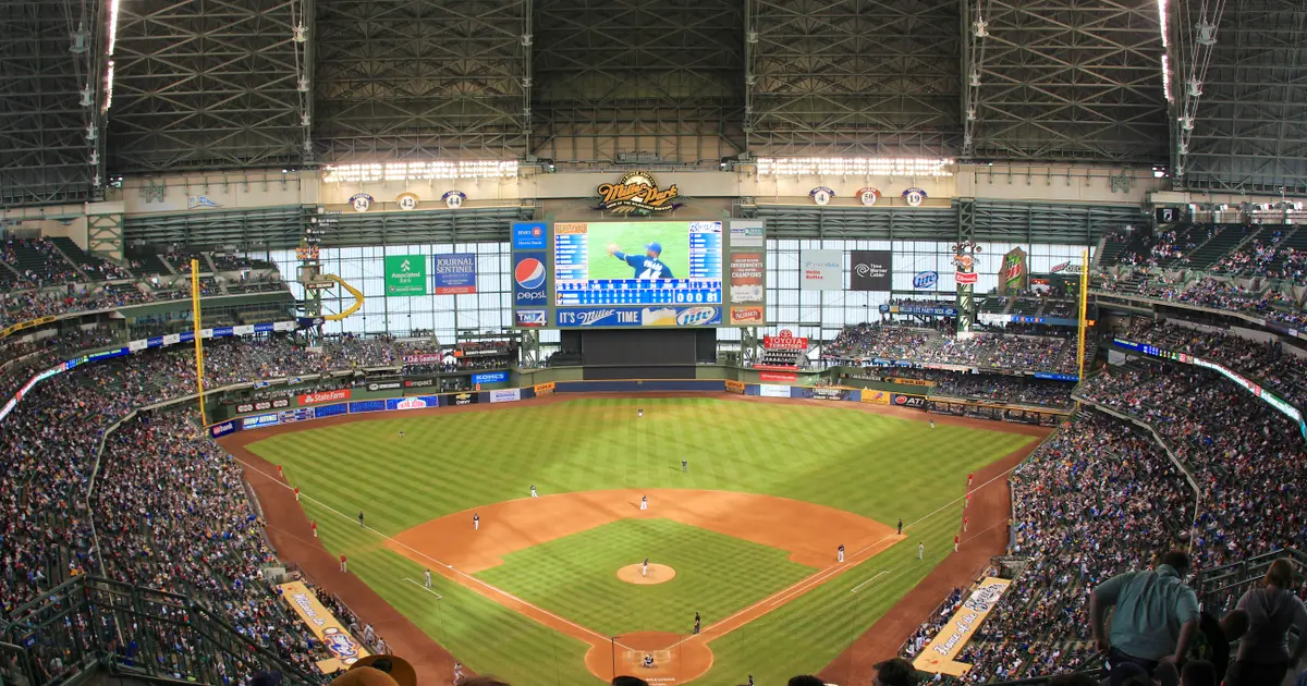 Minnesota Twins at Milwaukee Brewers (Opening Day)