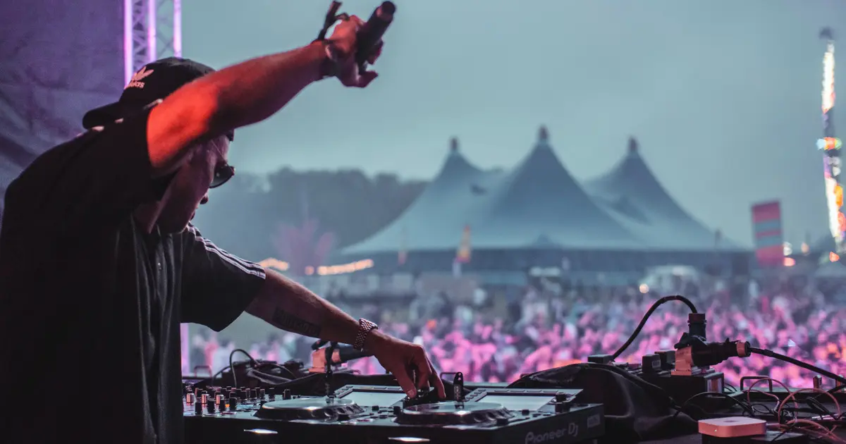 DJ Press Play x Breakaway Festival on Vimeo