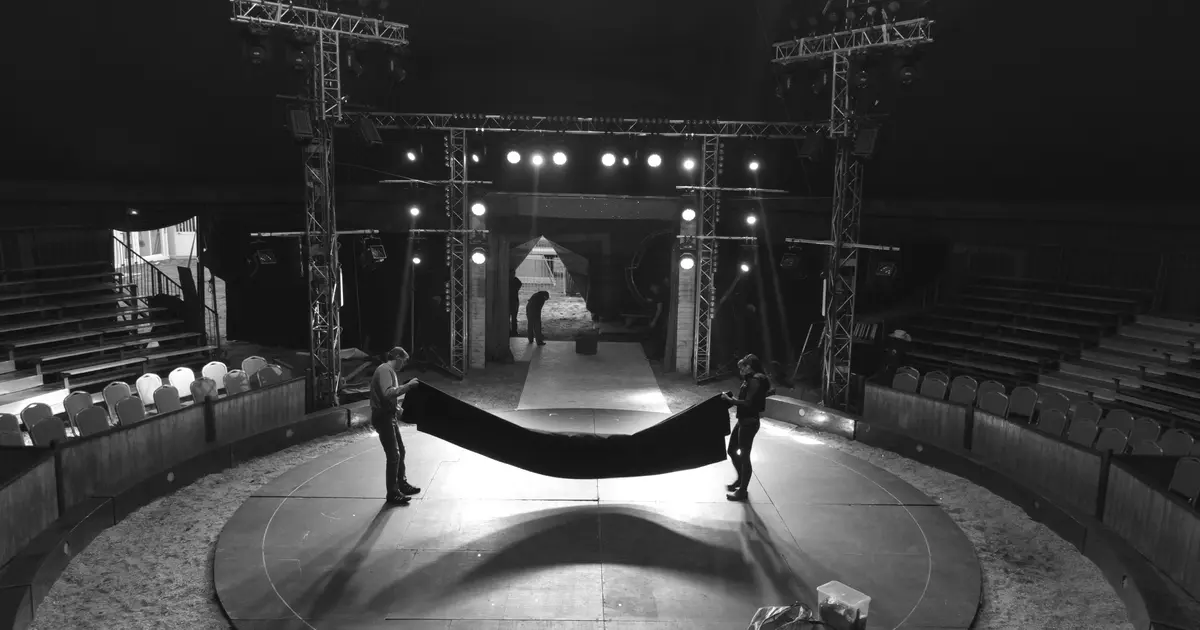 Cirque du Soleil Mad Apple (18+ Event)