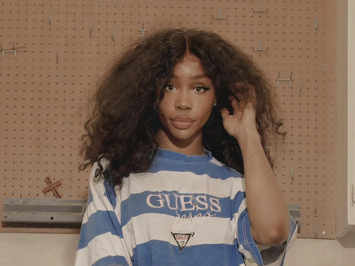 iHeartRadio Jingle Ball - Olivia Rodrigo, SZA, OneRepublic, Sabrina Carpenter