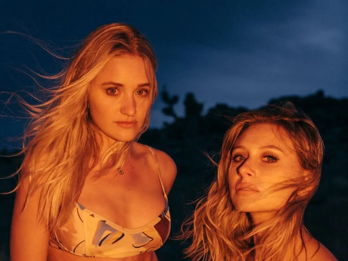 Aly & AJ