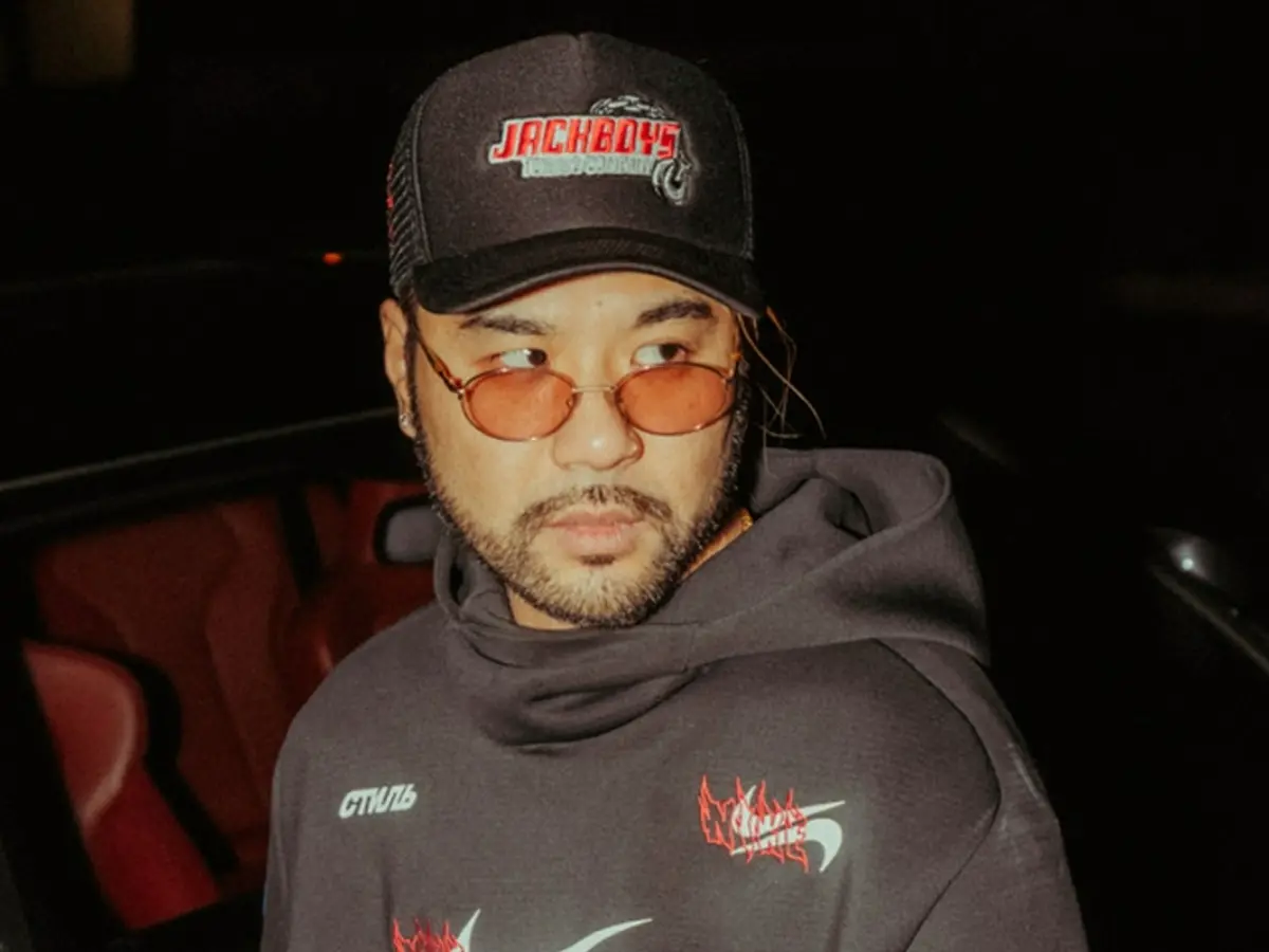 Wax Motif (21+ Event)