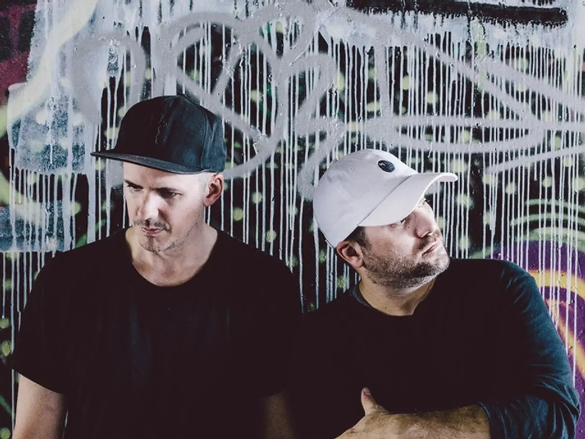 Walker and Royce (21+ Event)