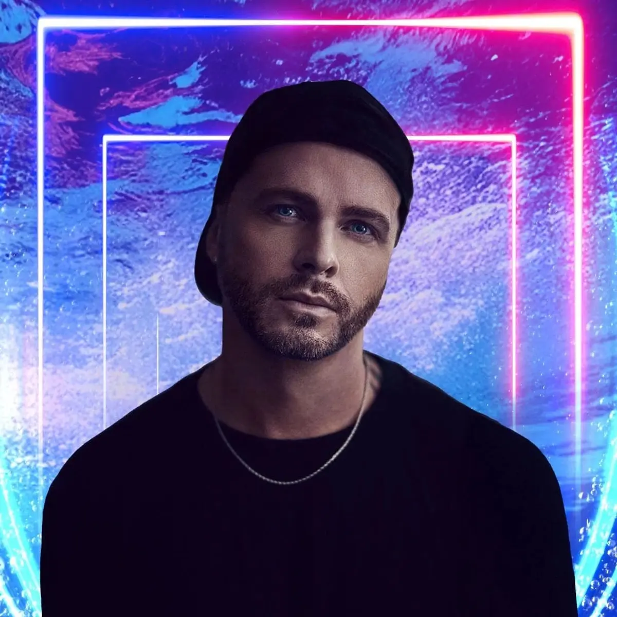 Guest List - Cheyenne Giles - Nighttime Pool Party