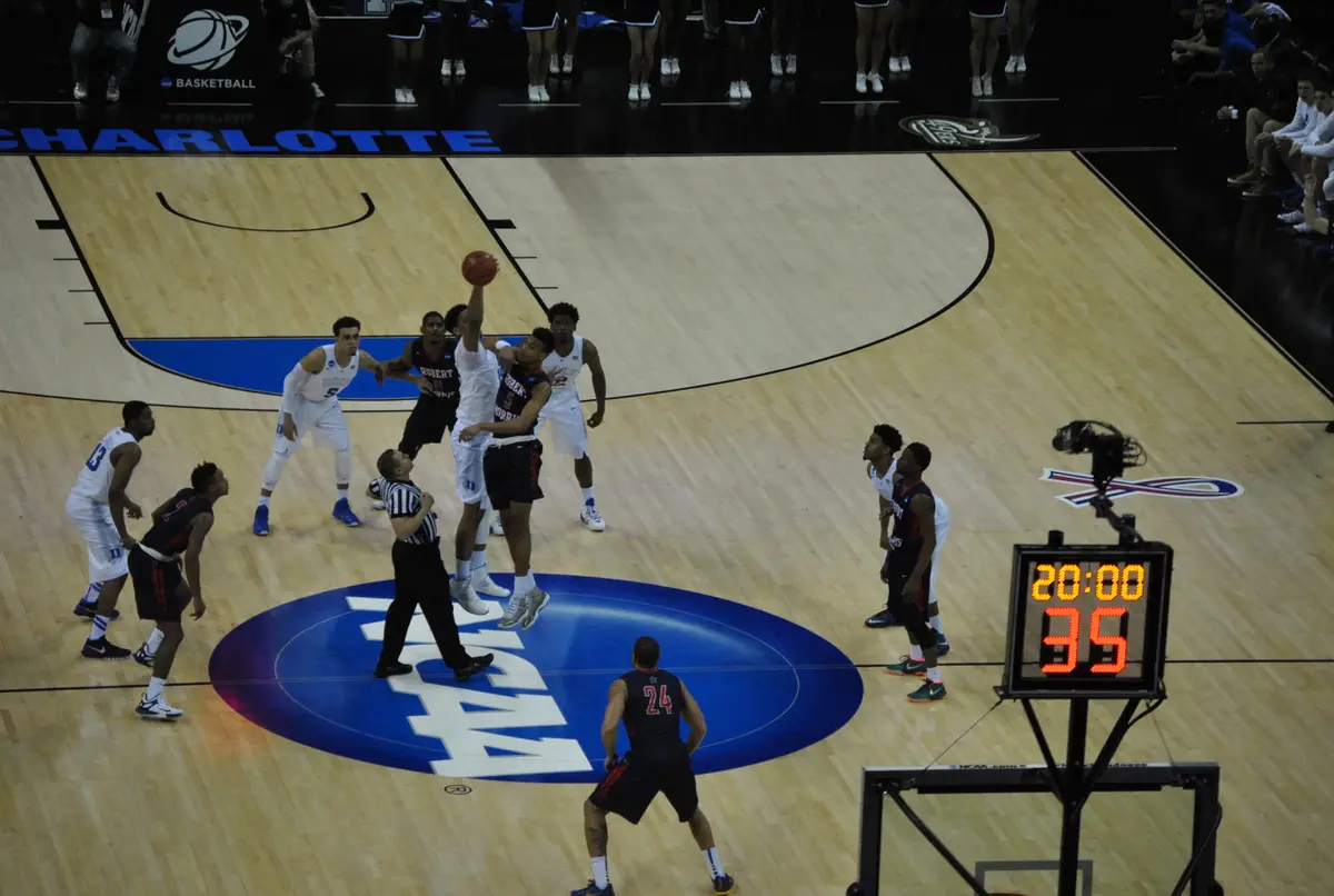 Robert Morris Colonials at Wright State Raiders Womens Basketball