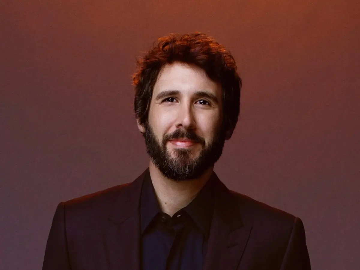 Josh Groban with Jennifer Hudson