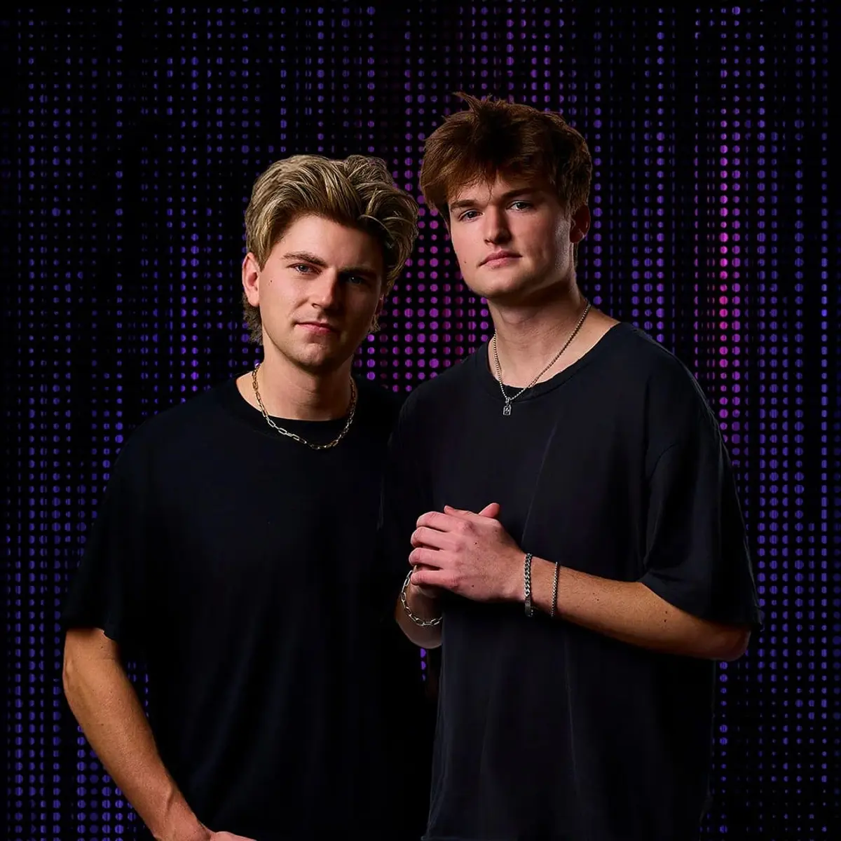 TWINSICK - Fourth of July Weekend