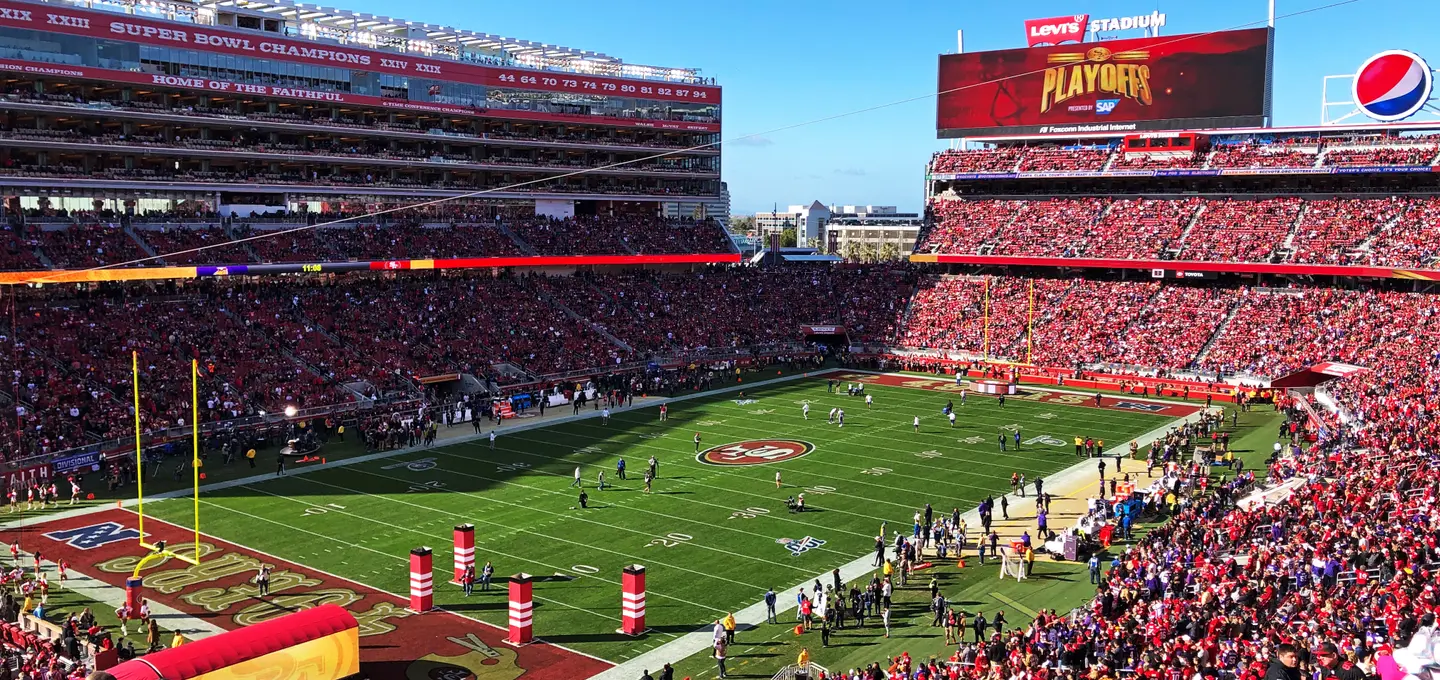 Official Fan Experience Package - New York Giants at San Francisco 49ers