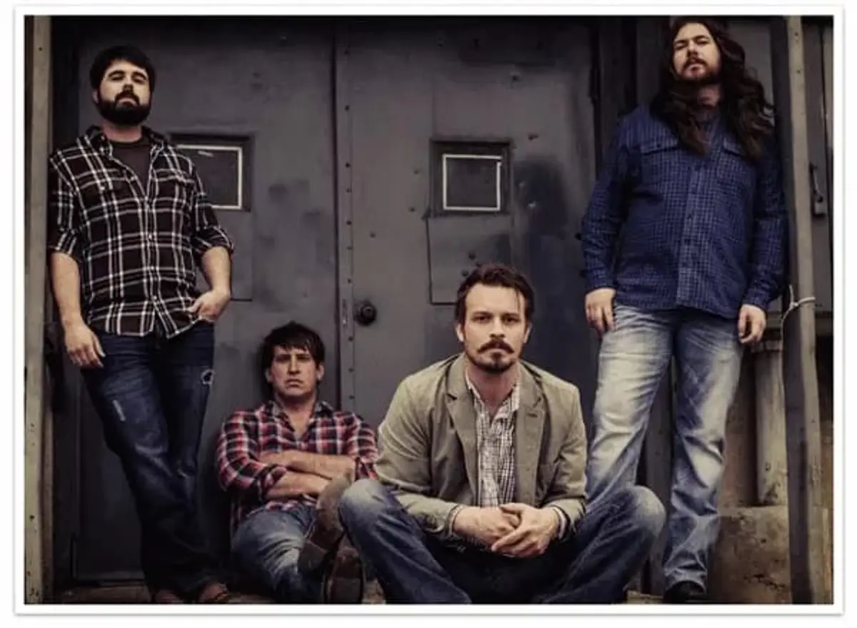 Thieving Birds w/ special guest Simon Flory